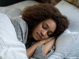 متخصصان استرالیا..استفاده از لباس پشمی به شما کمک می کند تا بهتر بخوابید