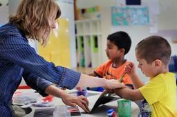 محققان استرالیا می گویند: کودکان مبتلا به اوتیسم می‌توانند در مهدهای عادی آموزش ببینند