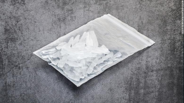 ارسال  20 کیلوگرم مواد مخدر شیشه، به منزل زوج سالخورده ای در استرالیا