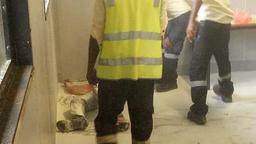 یک پناهجوی استرالیا در جزیره مانوس ، خود را به اتش کشید