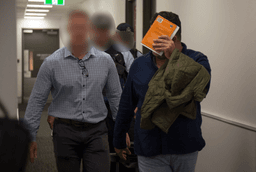 بازداشت عامل مرگ ۳۵۰ پناهجوی استرالیا در سال ۲۰۰۱ 