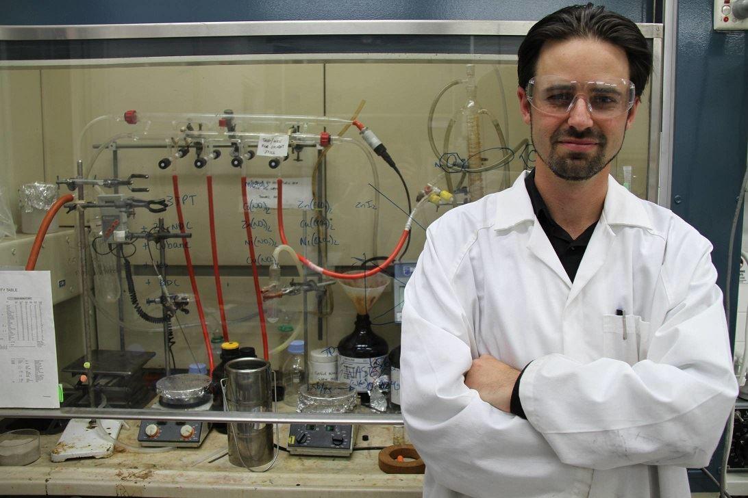 محققان استرالیا/اتومبیل های برقی با کریستال های جادویی فعال می شوند