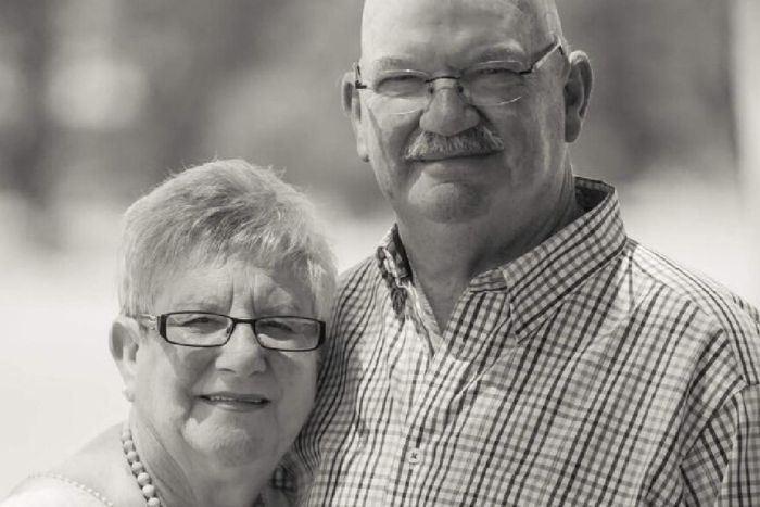 مرد معتاد که همسایه خود را  با چکش به قتل رسانده بود، قرار شد تا پایان عمر تحت نظر باشد