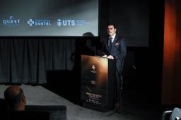 جایزه بهترین فیلم هشتمین جشنواره جهانی فیلم پارسی به برادران محمودی رسید