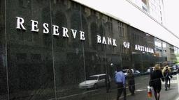  نرخ بهره رسمی بانکی استرالیا  از ۰/۷۵ درصد به ۰/۵ درصد کاهش پیدا کرد