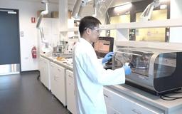  باتری که می‌تواند با تولید برق از رطوبت هوا یا سطح پوست، در عرض چند دقیقه خود را شارژ کند