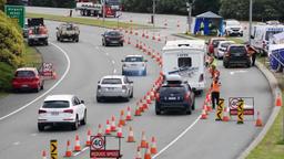 مسافران سیدنی پشت درهای بسته کوئینزلند