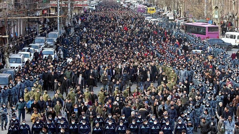 اوج‌گیری درگیری در پایتخت ارمنستان