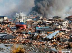 برگزاری گرامیداشت سه فاجعه بزرگ در ژاپن