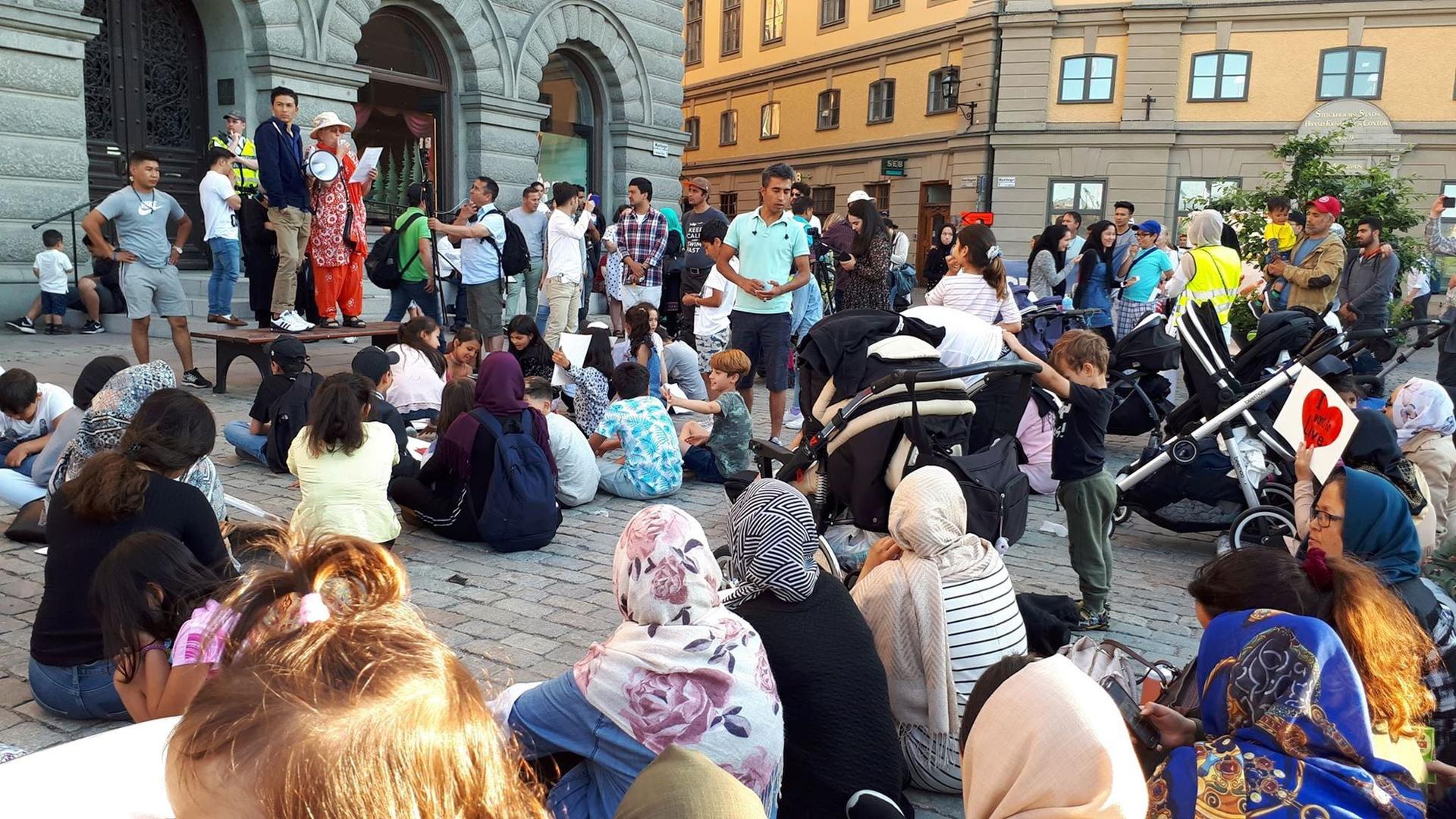 محکومیت کارمندی که ویزای غیرقانونی برای افغان‌ها صادر می‌کرد