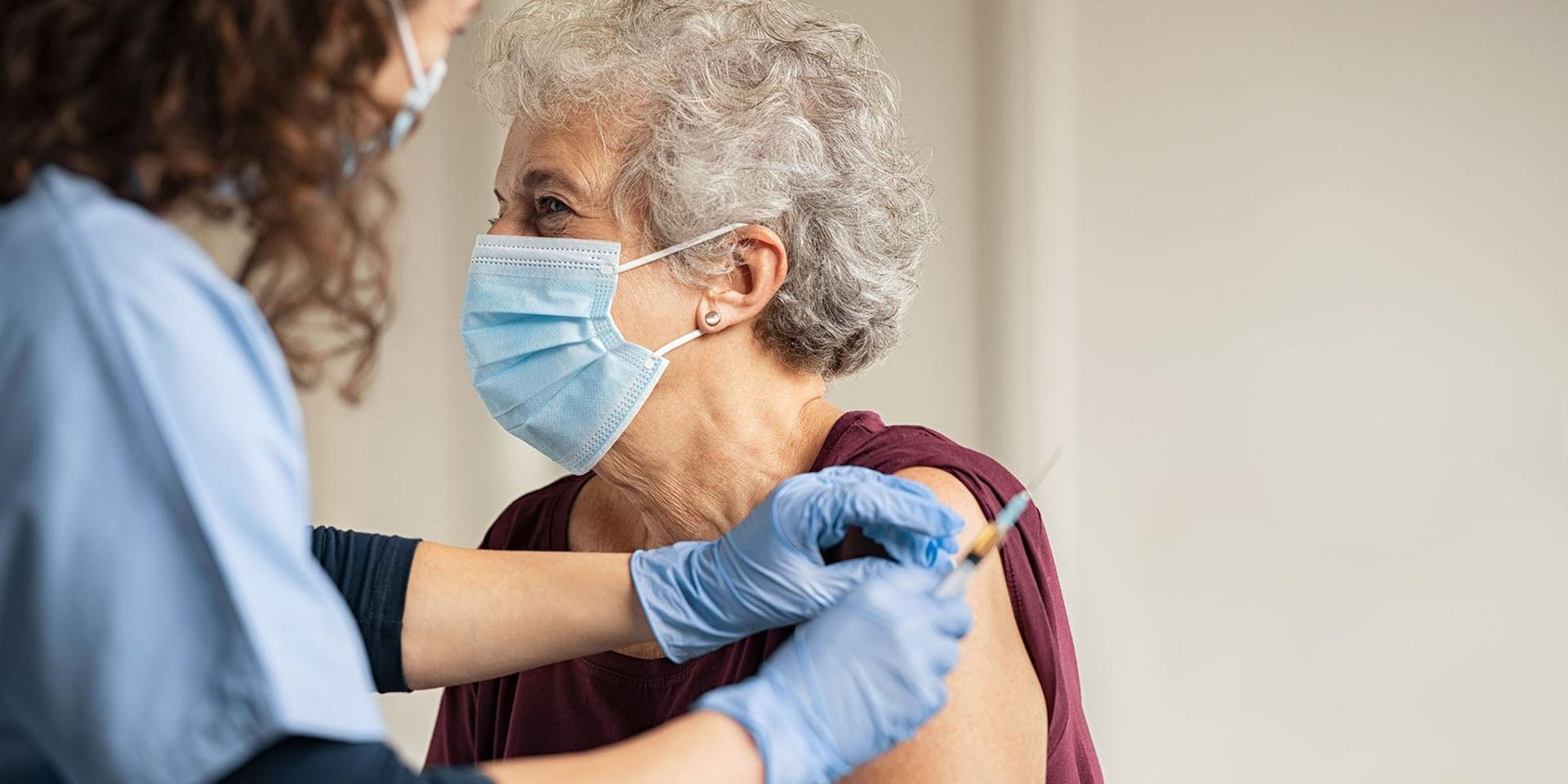 آغاز تزریق واکسن آسترازنکا به افرد بالا 50 سال در استرالیا از سوم می