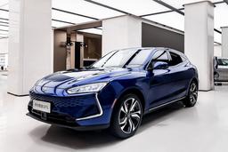 رونمایی از نخستین خودرو هیبرید شرکت هواوی در شانگهای