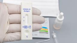 هفت تست کرونای پی در پی به جای قرنطینه افراد