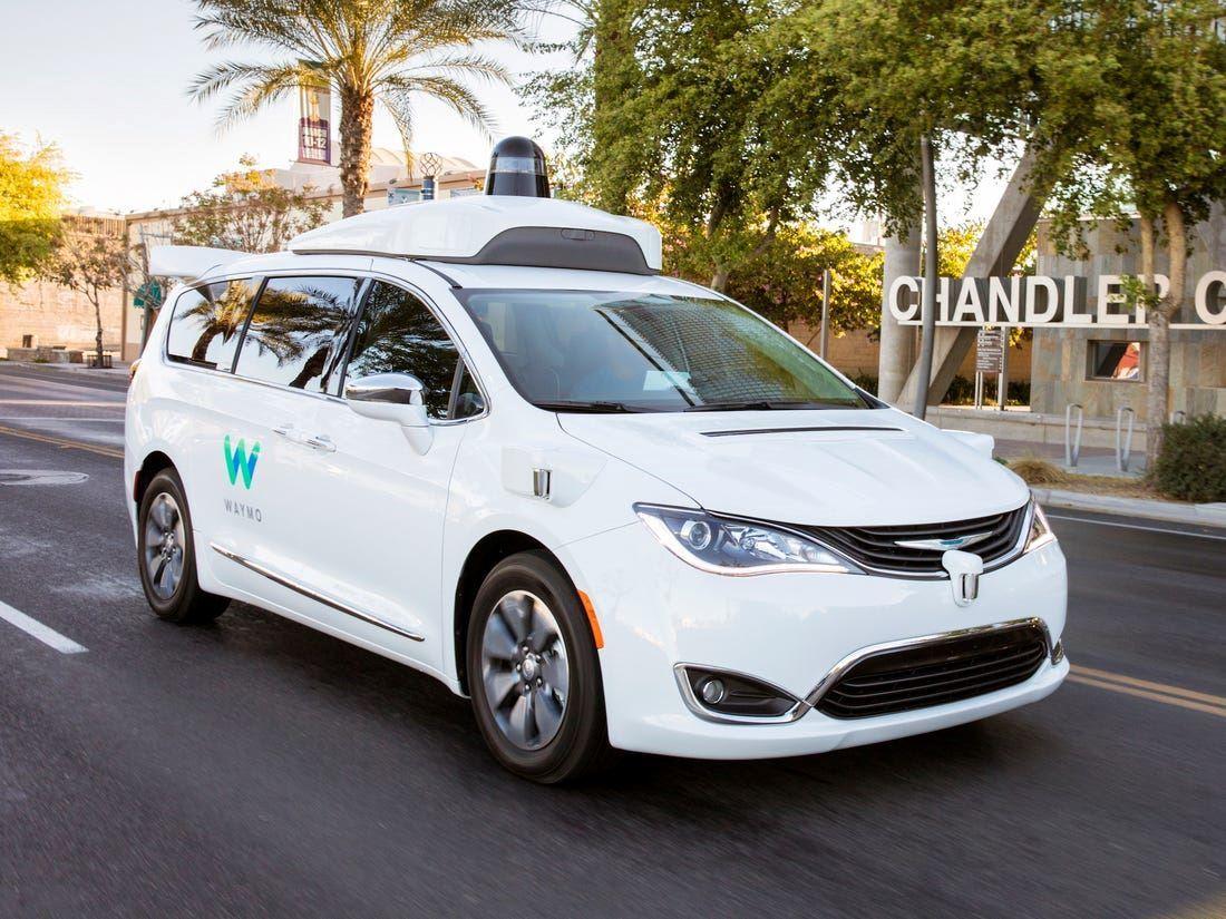 قانونی شدن ورود اتومبیل‌های سطح چهار خودران به جاده‌های آلمان