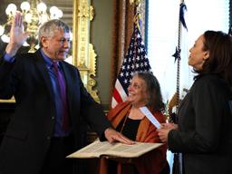 تولید واکسن در 100 روز، هدف آمریکا برای همه‌گیری‌ها