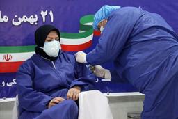 کندی واکسیناسیون در ایران و افزایش آمار مبتلایان به کرونا