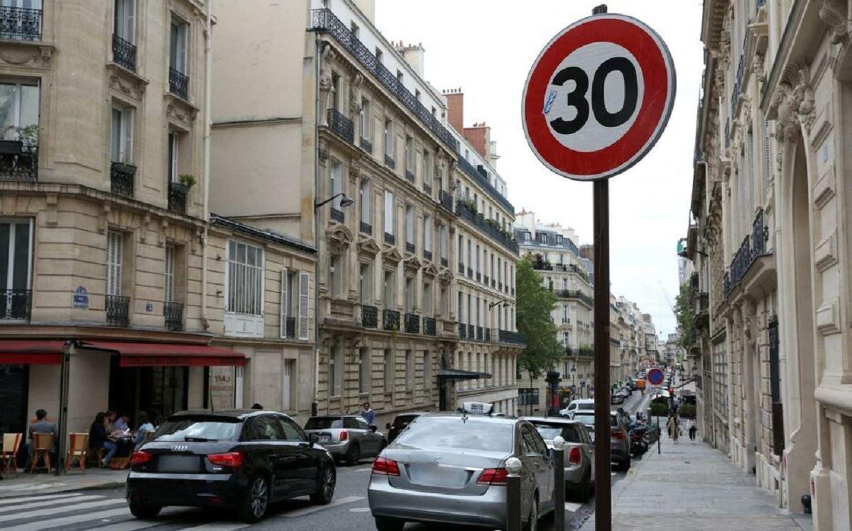 حداکثر سرعت مجاز خودروها در پاریس به 30 کیلومتر در ساعت کاهش می‌یابد