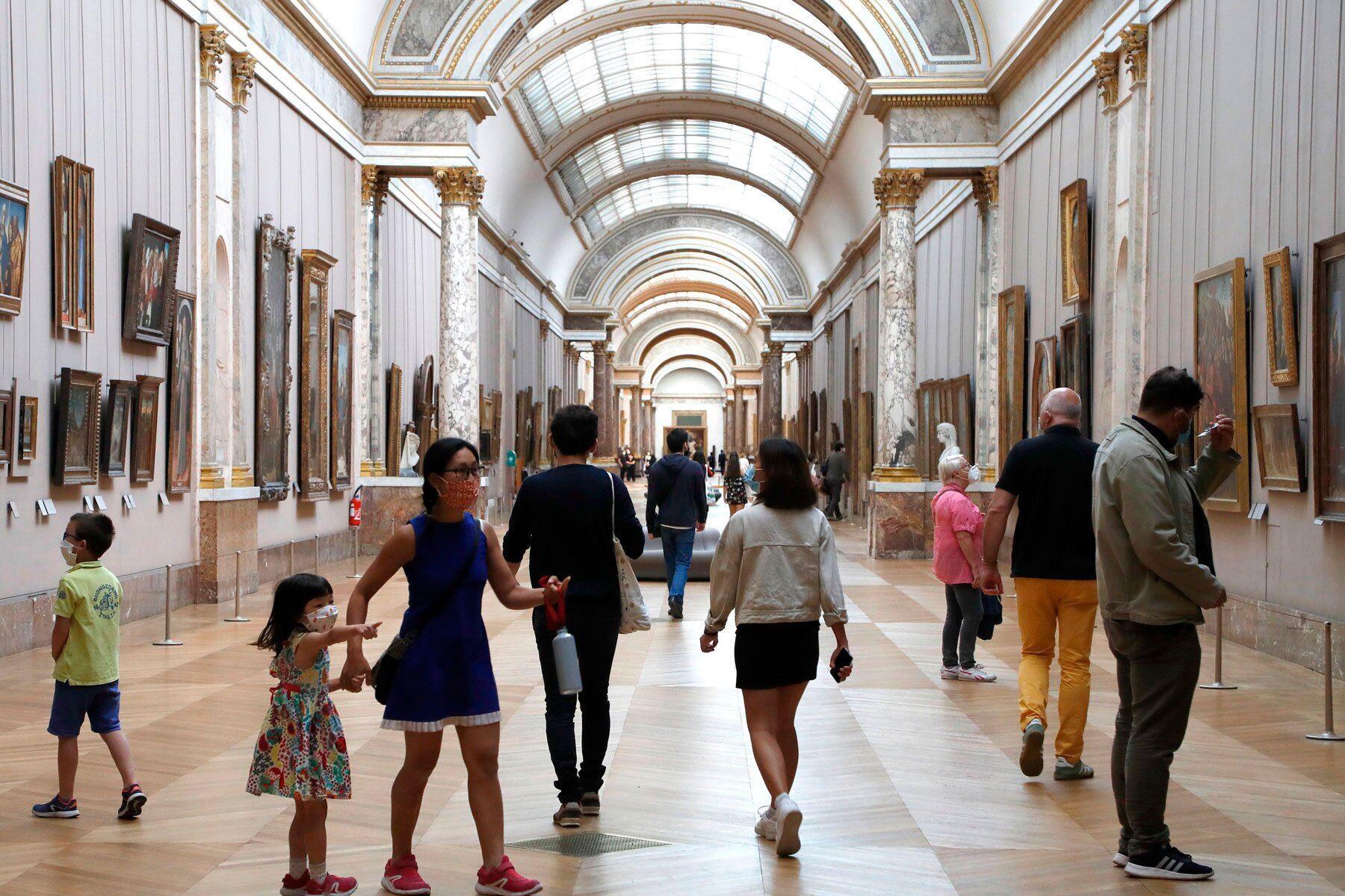 گواهی سلامت کووید19؛ شرط ورود به اماکن تفریحی و فرهنگی فرانسه