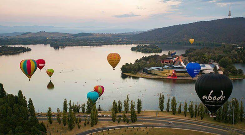 گردشگری استرالیا/ پرواز با بالون بر فراز کانبرا (پایتخت استرالیا)