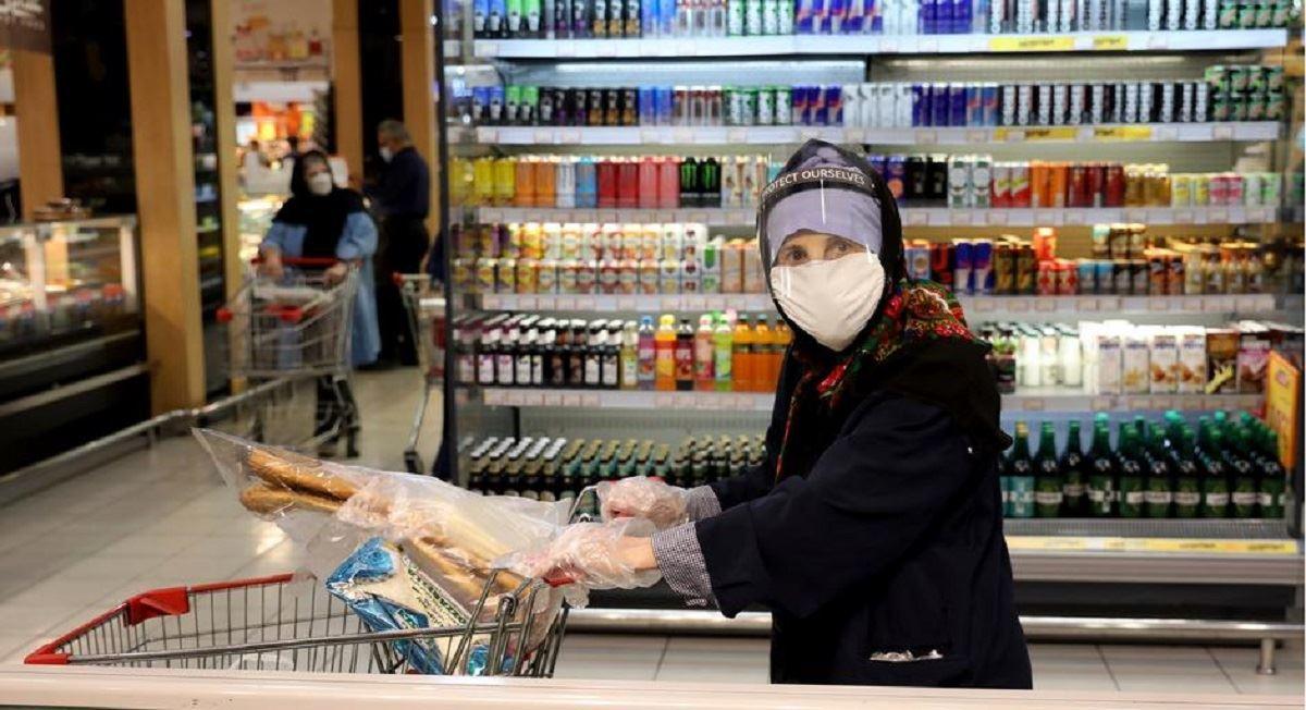 دستمزدها در ایران برای ۱۱ روز کافی است!