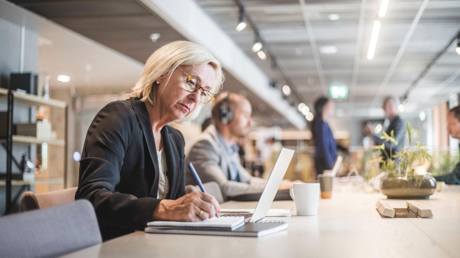 مشاغلی که در استرالیا بازار کار بهتری دارند، کدامند؟