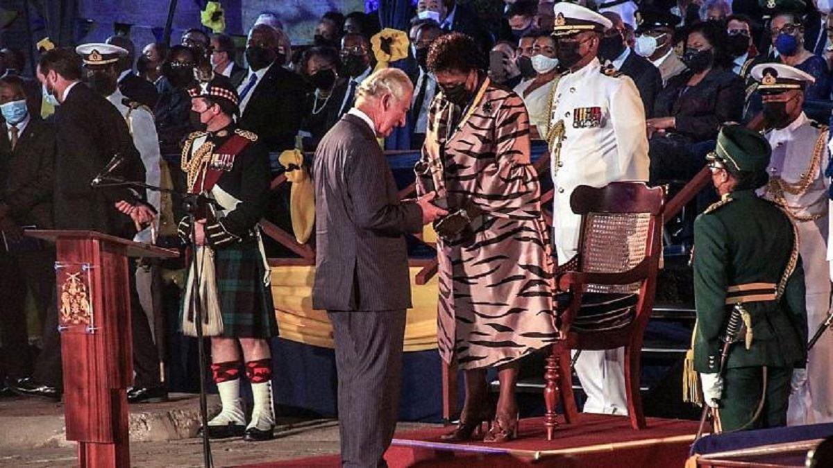 ظهور جمهوری تازه با برکناری ملکه الیزابت دوم