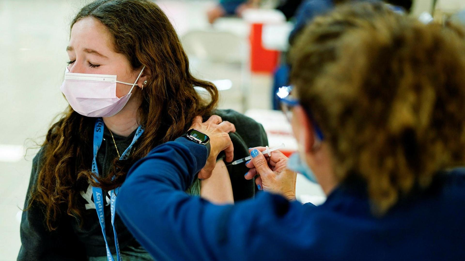 تاثیر مثبت دوز سوم واکسن بر سویه اومیکرون