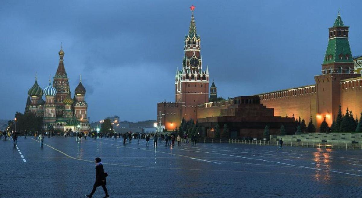 قانون عجیب روسیه برای معاینه سه ماه یک بار اتباع خارجی