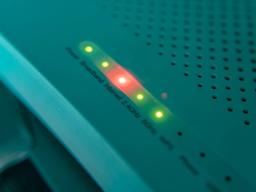 6 ماه حبس برای پدری که اینترنت شهر را قطع کرد