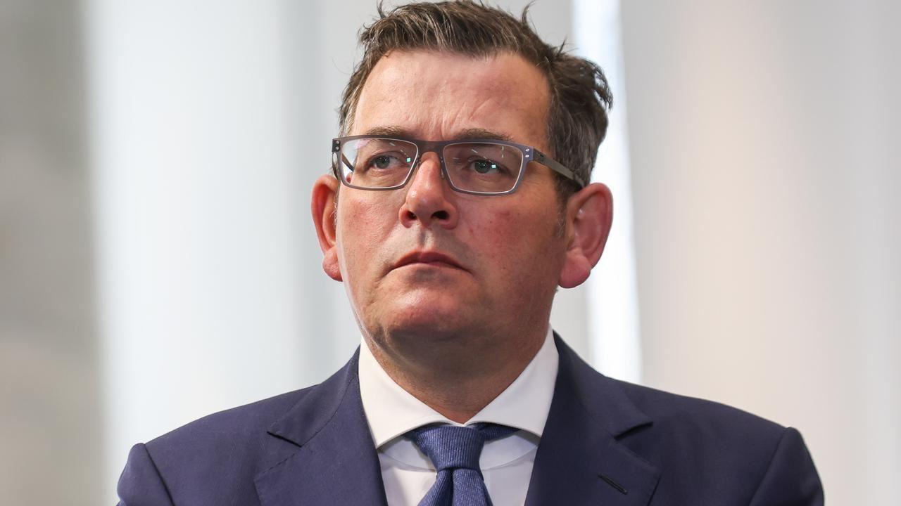 پذیرش مسئولیت رفتار ناشایست نمایندگان حزب کارگر توسط نخست‌وزیر ویکتوریا