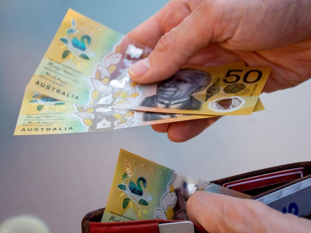 آخرین مهلت برای تسلیم اظهارنامه‌های مالیاتی سال 2022 در استرالیا