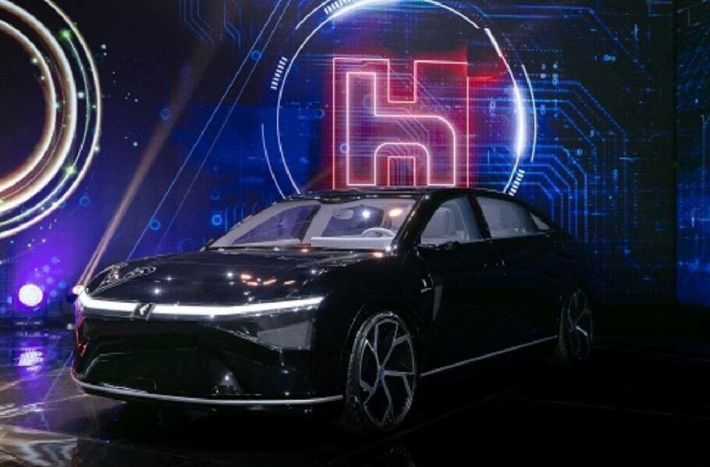 اولین خودرو برقی عربستان با همکاری شرکت فاکسکان تولید می‌شود