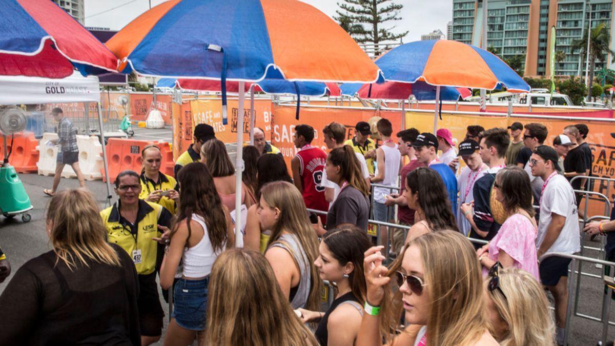 آغاز برگزاری جشن اسکولیز در استرالیا