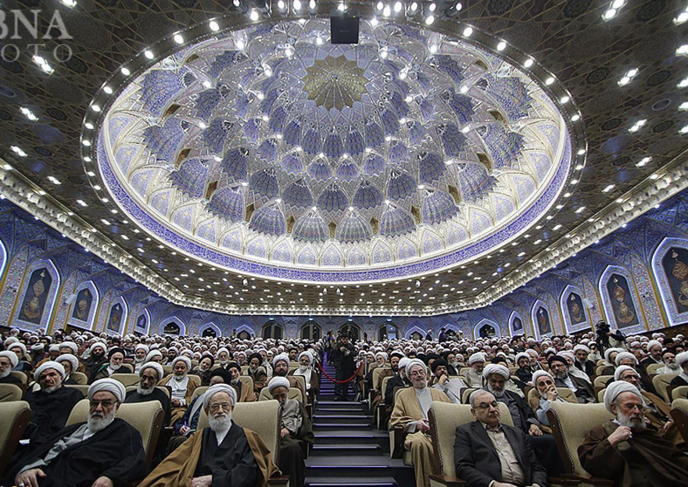 نهادهای مذهبی در ایران 4هزار و 458 میلیارد تومان بودجه دریافت می‌کنند