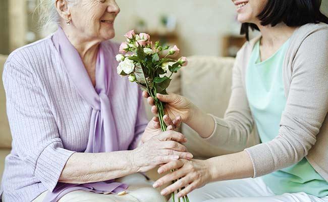 دومین یک شنبه ماه می و جشن روز جهانی مادر