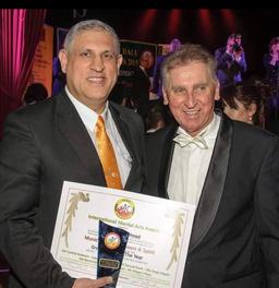 تقدیر از دکتر کیوان دهناد به عنوان اسطوره هنرهای رزمی