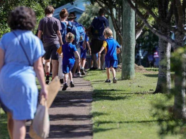 چراغ سبز دولت کوئینزلند به کاهش روزهای کاری مدارس