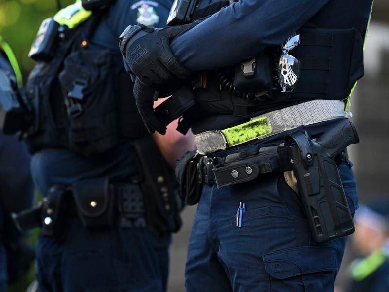 ده‌ها مجری قانون در انتظار اعمال قانون در ایالت ویکتوریا