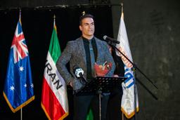 معرفی دکتر سیروس احمدی یکی از برترین های شب جایزه رادیو نشاط استرالیا