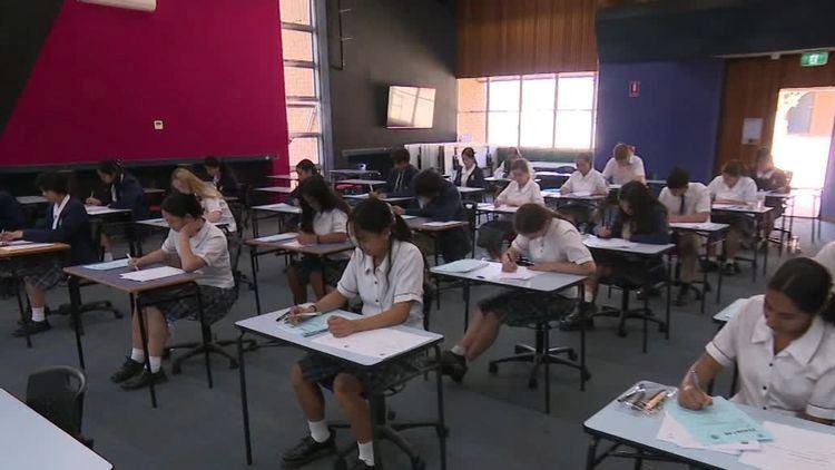 آغاز امتحانات کتبی پایان دوره دبیرستان در ایالت‌های ویکتوریا و نیوساوت ولز