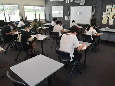 ورود دولت ایالت ویکتوریا برای بررسی خطاهای جدی در امتحانات نهایی