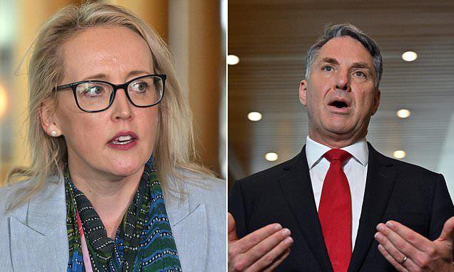 شکایت یک زن از معاون نخست وزیر استرالیا، به دلیل قلدری در محل کار!