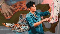 تبدیل روسری به آثار هنری، نماد اعتراض به قوانین حجاب اجباری در ایران