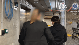 دستگیری کارمند پلیس مرزی استرالیا به اتهام فساد و قاچاق مواد مخدر