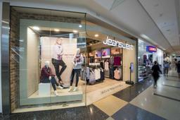 حراج بزرگ جینز وست استرالیا: فروش 53 هزار شلوار جین در مدتی کوتاه