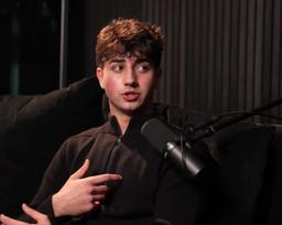  زک یادگاری؛ نابغه ایرانی‌تبار مبتکر برنامه میلیون‌ دلاری کالری‌شمار