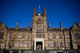 کمک هزینه ۳۳۱ دلار برای هزاران دانشجوی دانشگاه در استرالیا