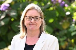 نخست‌وزیر ویکتوریا، دومین سیاستمدار پردرآمد استرالیا و پیشتاز در میان رهبران ایالتی