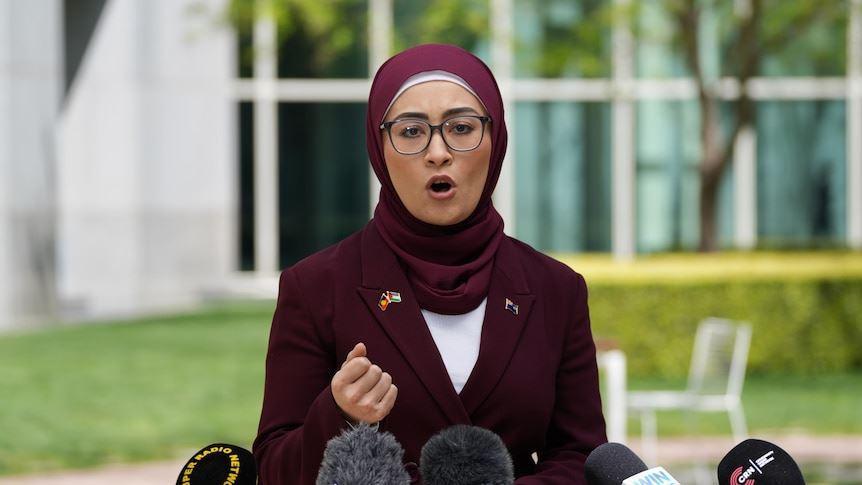 فاطمه پیمان خواستار شفافیت درباره نقش تیک‌تاک در ممنوعیت احتمالی یوتیوب کودکان شد