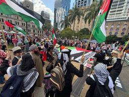 راهپیمایی حامیان فلسطین در شهرهای بزرگ استرالیا برای برقراری آتش‌ بس فوری در غزه